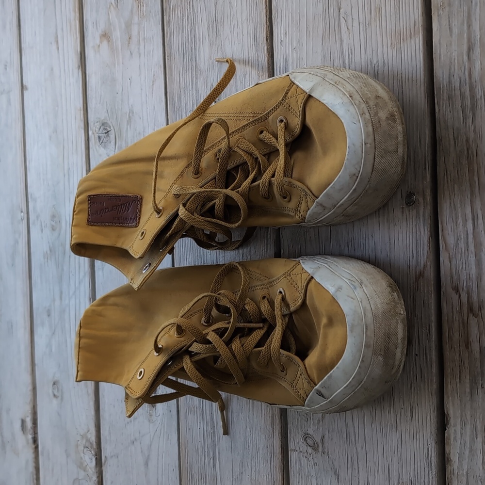 HUF X British Millerain Classic Hi Top Sneaker, mustard, size 11.5 US, used